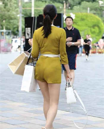 最近很火的优奈和兔子先生