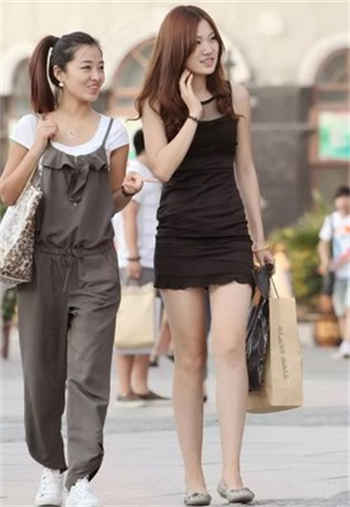 利世抖娘jk