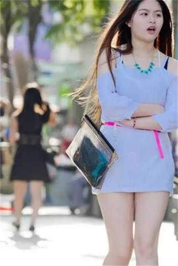 抖音小脚丫的图片