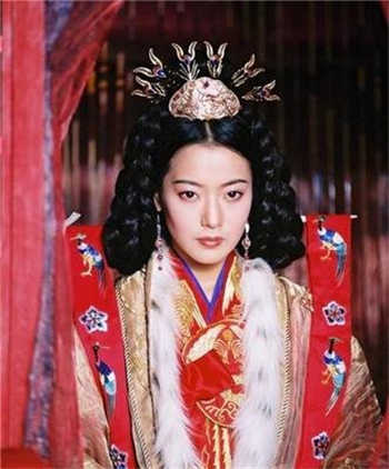 男主角养女鬼的小说