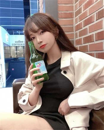 凌波丽有几个