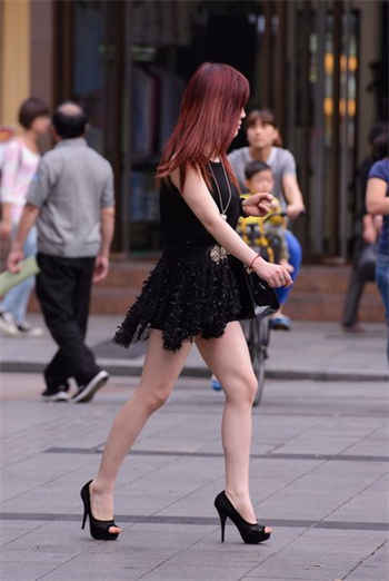 小阿姨的丝袜
