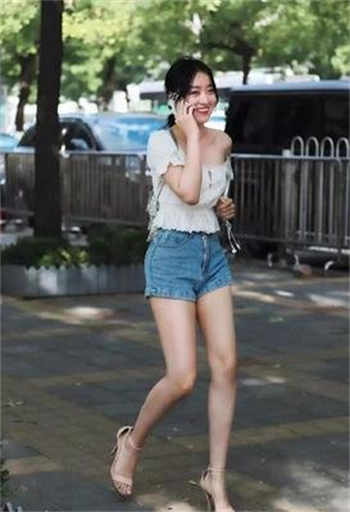 美女董事长老婆白若云