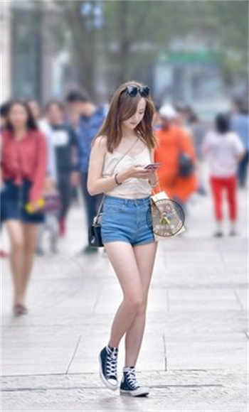 女子为了钱主动献出自己图
