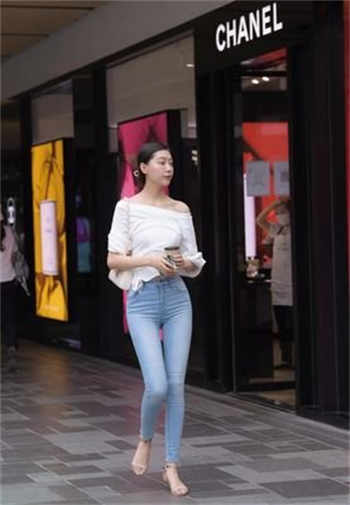 父了共妻之农家慧娘