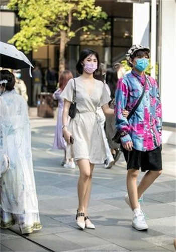 高中生小柔的游泳日记