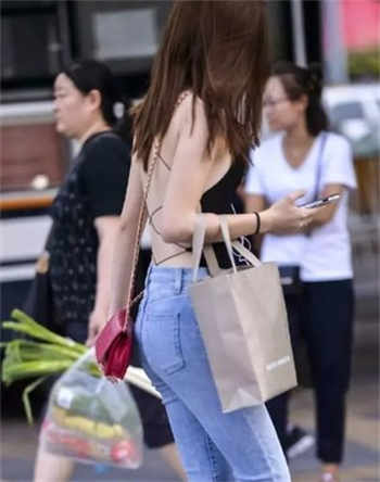 优等生的待遇师生h