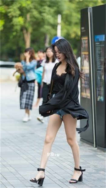 葫芦岛二高中教室视频