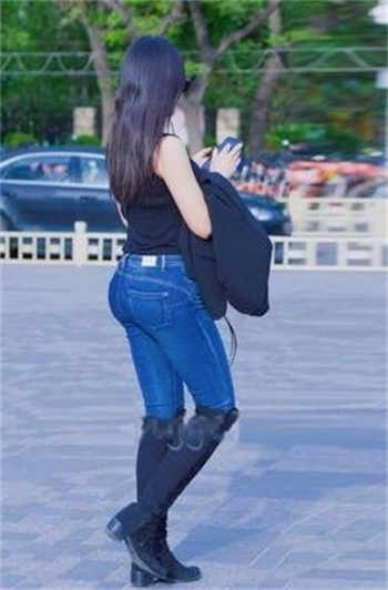 慕连城和林疏桐